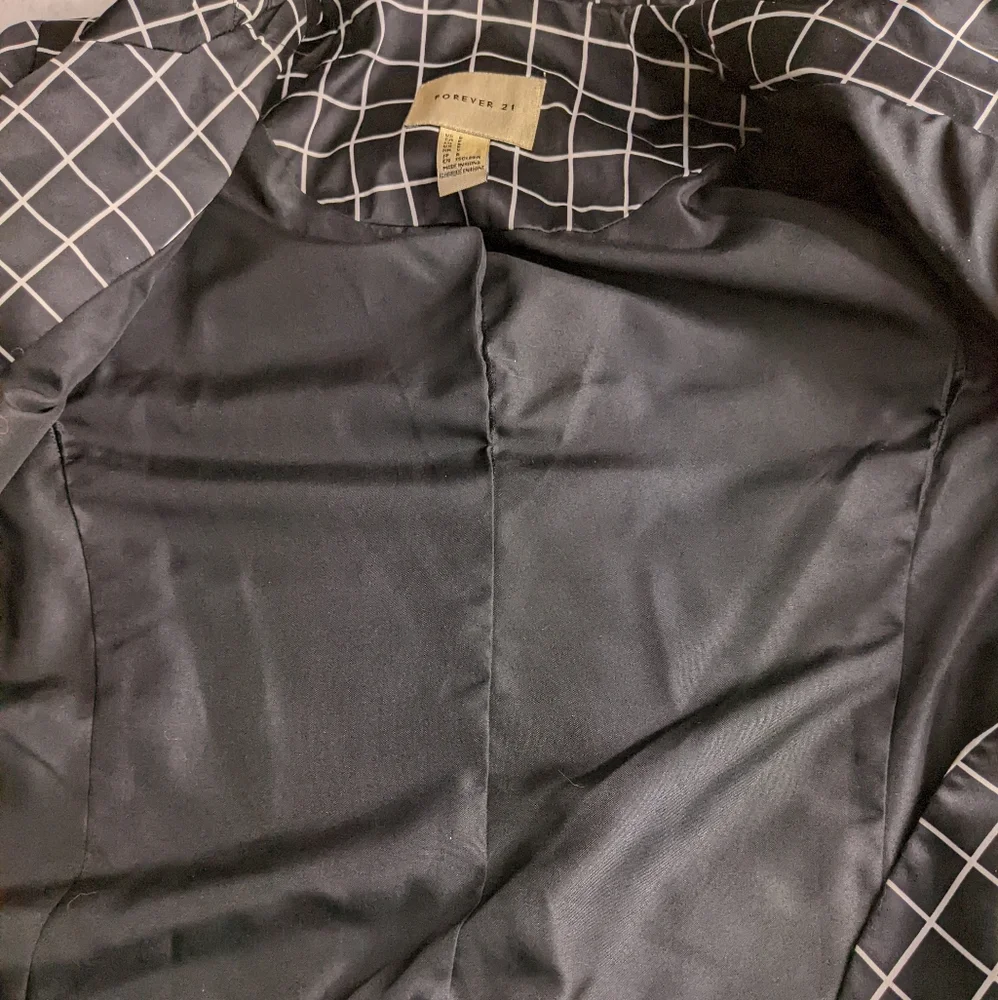 ☀️Forever 21 plaid blazer jacket Small black White checks geometric - Picture 8 of 16